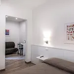 Bed & Breakfast La Casa Di Mattia 4*