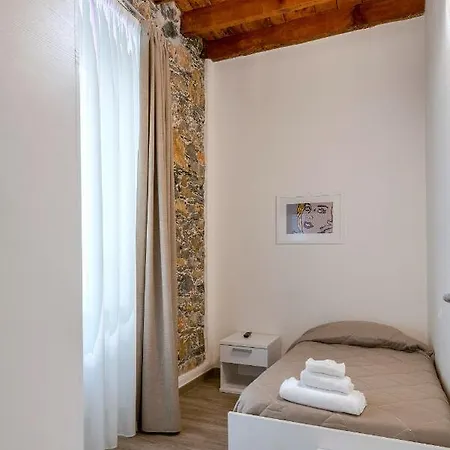 ベッド・アンド・ブレックファスト La Casa Di Mattia
